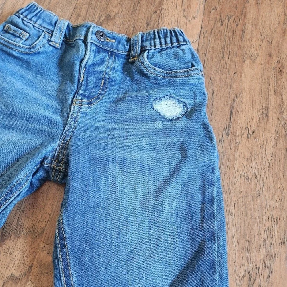 OshKosh Bgosh Toddler Distressed Jeans Medium Wash Blue 24M Stretch Pants 590